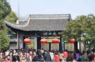 退休游園證辦理與年審全攻略 證件清單全解析，避免白跑一趟！